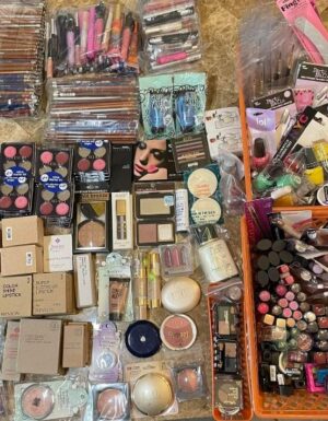 Makeup pallet for sale