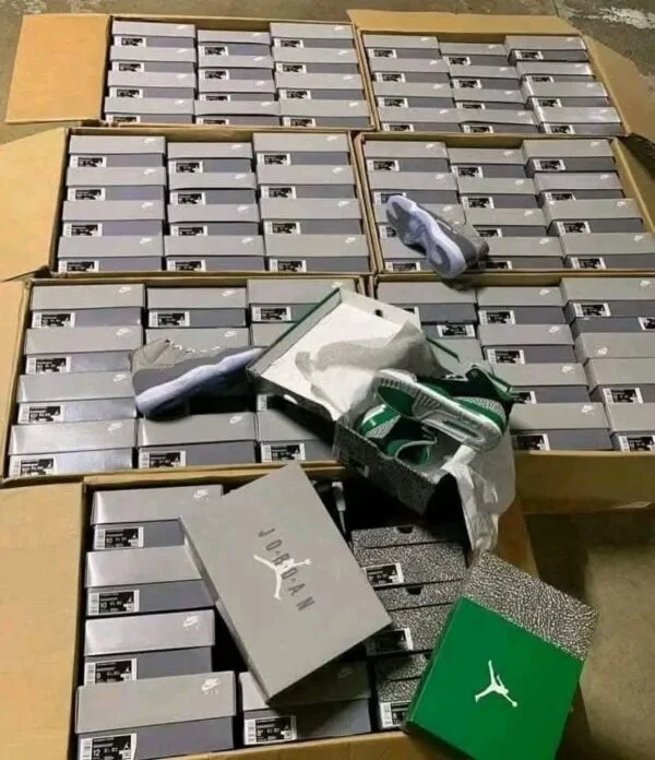 Air Jordan Shoes Pallet (100 Pairs)