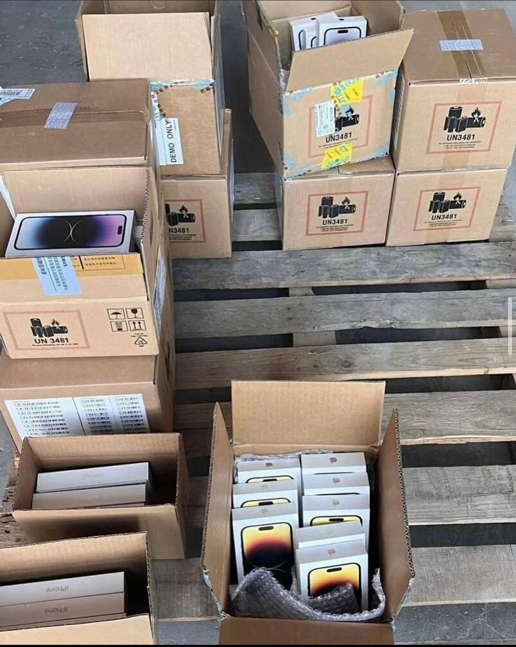 Buy-Apple-iPhone-15-Pallet.webp