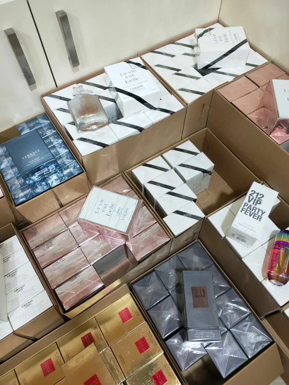 Authentic Perfume & Cologne Pallet (150 Pieces)