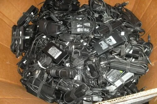 httpsoceanliquidation.comwp-contentuploads202603Buy-Mix-Lot-of-Dell-HP-Laptop-Power-Adapter-90W-130W-150W-180W-240W-PA-4E-PA-3E-OEM.webp