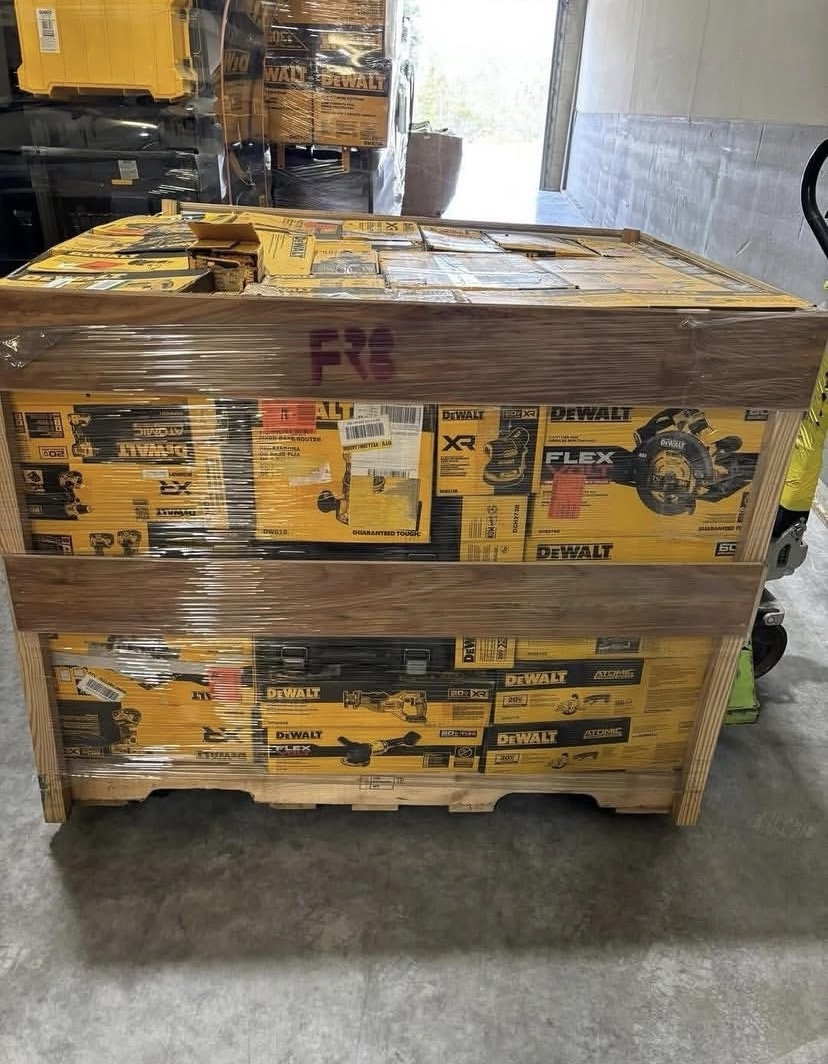 Brand New DeWalt Power Tools Wholesale Pallet — 70 Units
