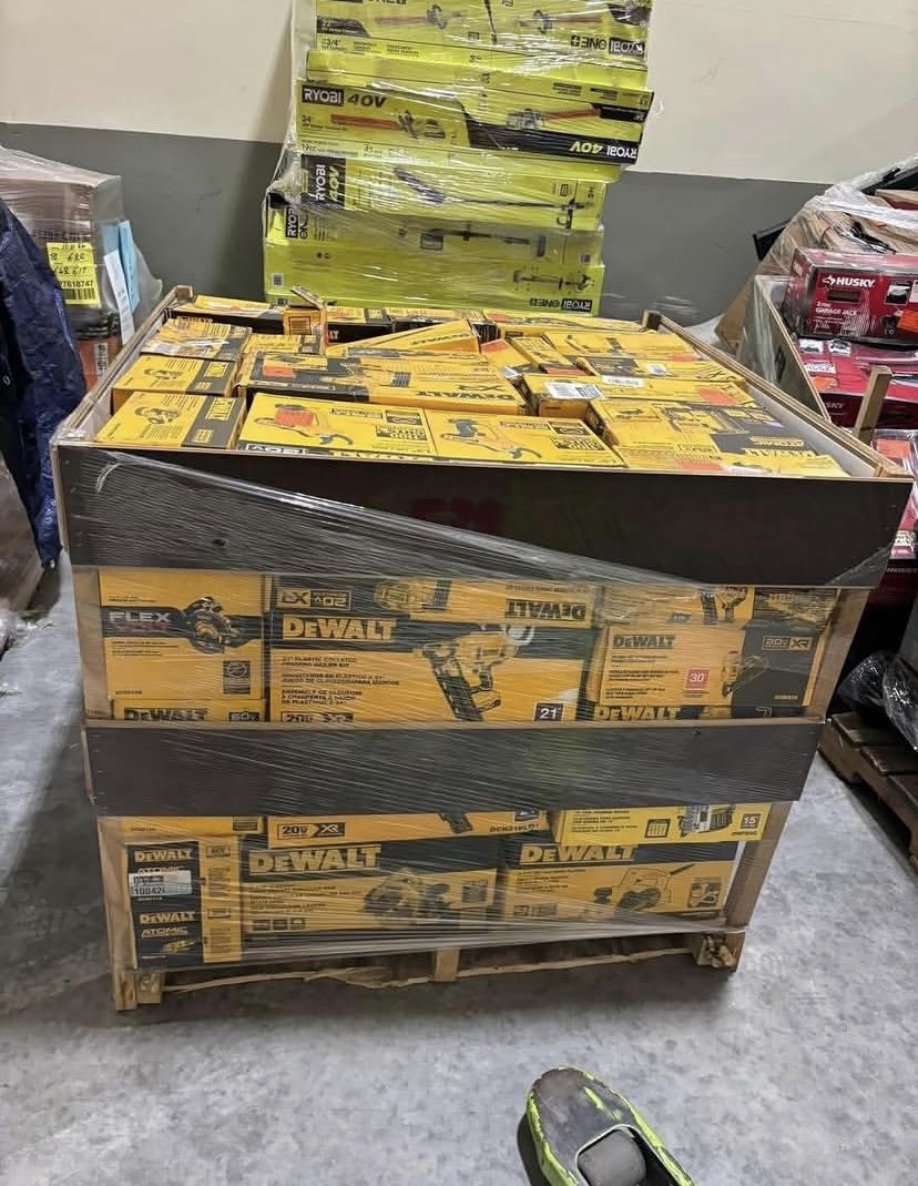 Brand New DeWalt Power Tools Wholesale Pallet — 70 Units