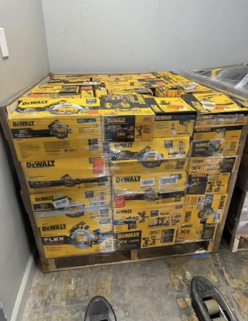 Brand New DeWalt Power Tools Wholesale Pallet — 70 Units